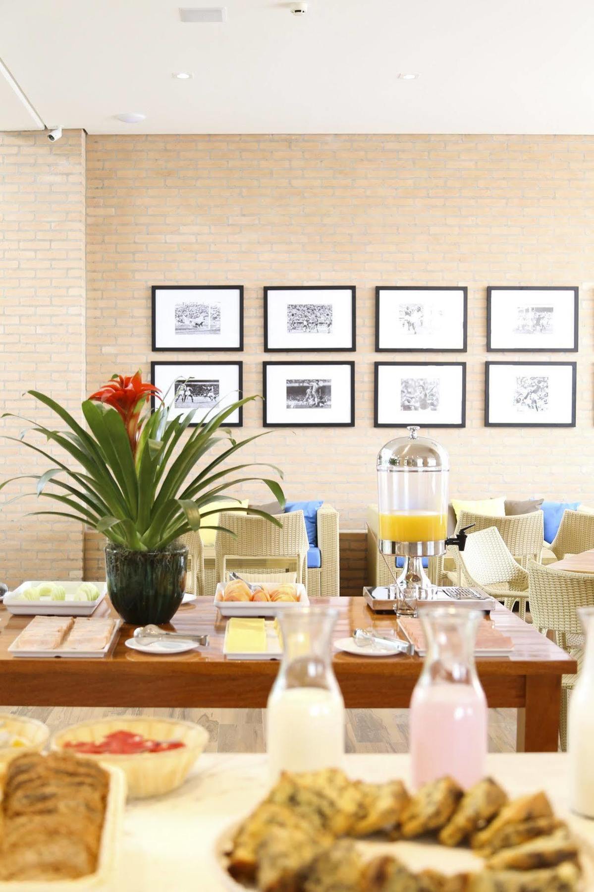 Vitoria Hotel Express Dom Pedro Campinas  Zewnętrze zdjęcie